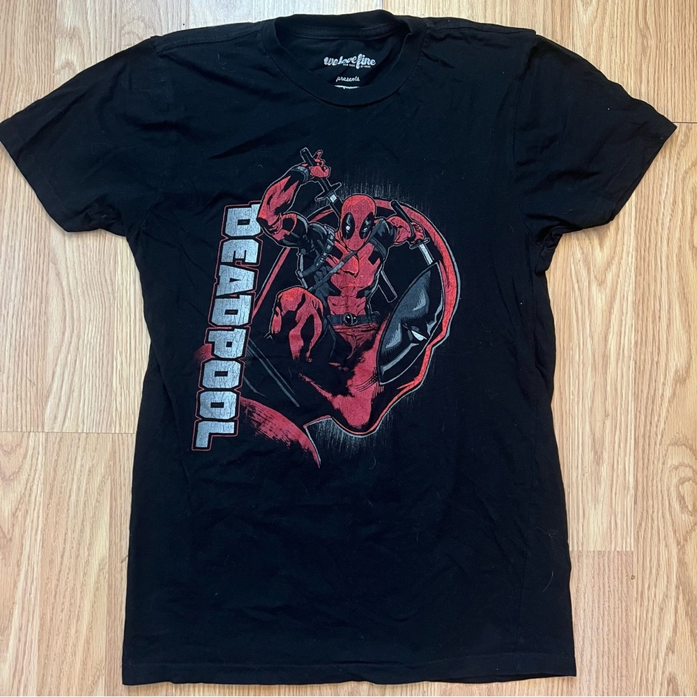 Marvel DEADPOOL Black We Love Fine T-Shirt Men’s Size Small 100% Cotton